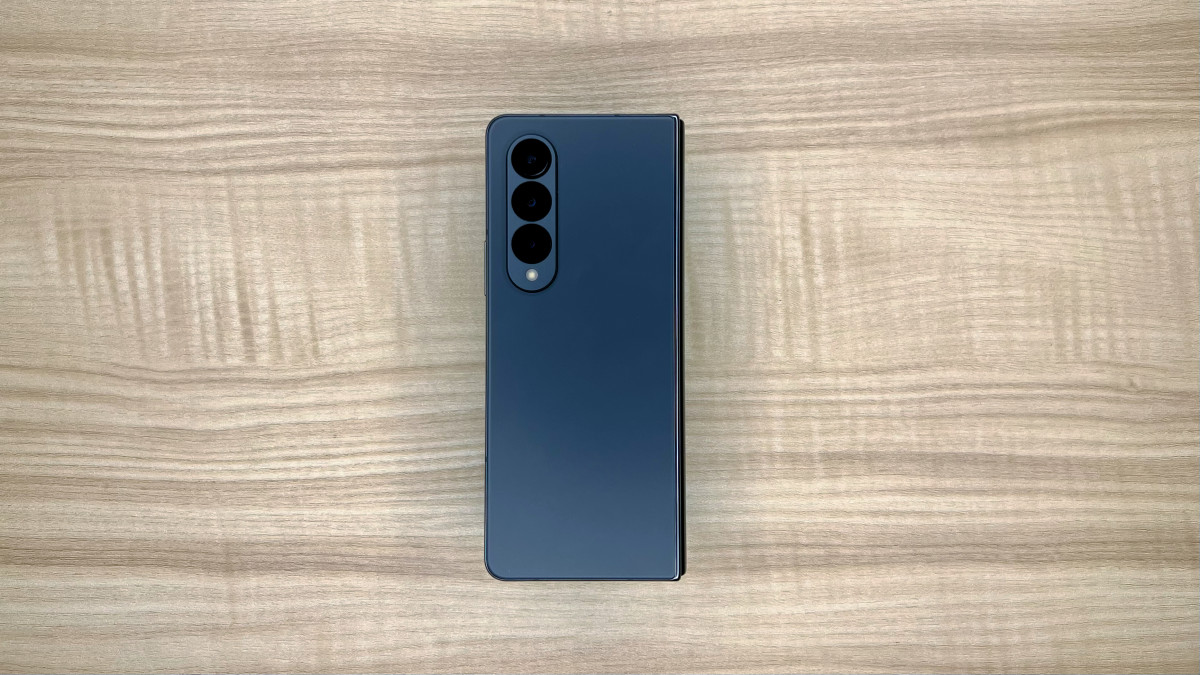 6-Samsung Galaxy Z Fold 4 Review
